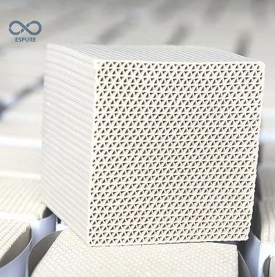 acheter Structure du nid d'abeille de zéolite naturel Tissus moléculaire de nid d'abeille pour le traitement des gaz industriels online manufacture